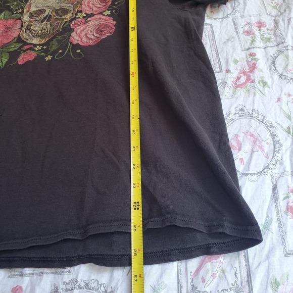 Y2K Women's SKULL AND ROSES T-SHIRT SHORT SLEEVE Black Size M-L - Picture 4 of 6
